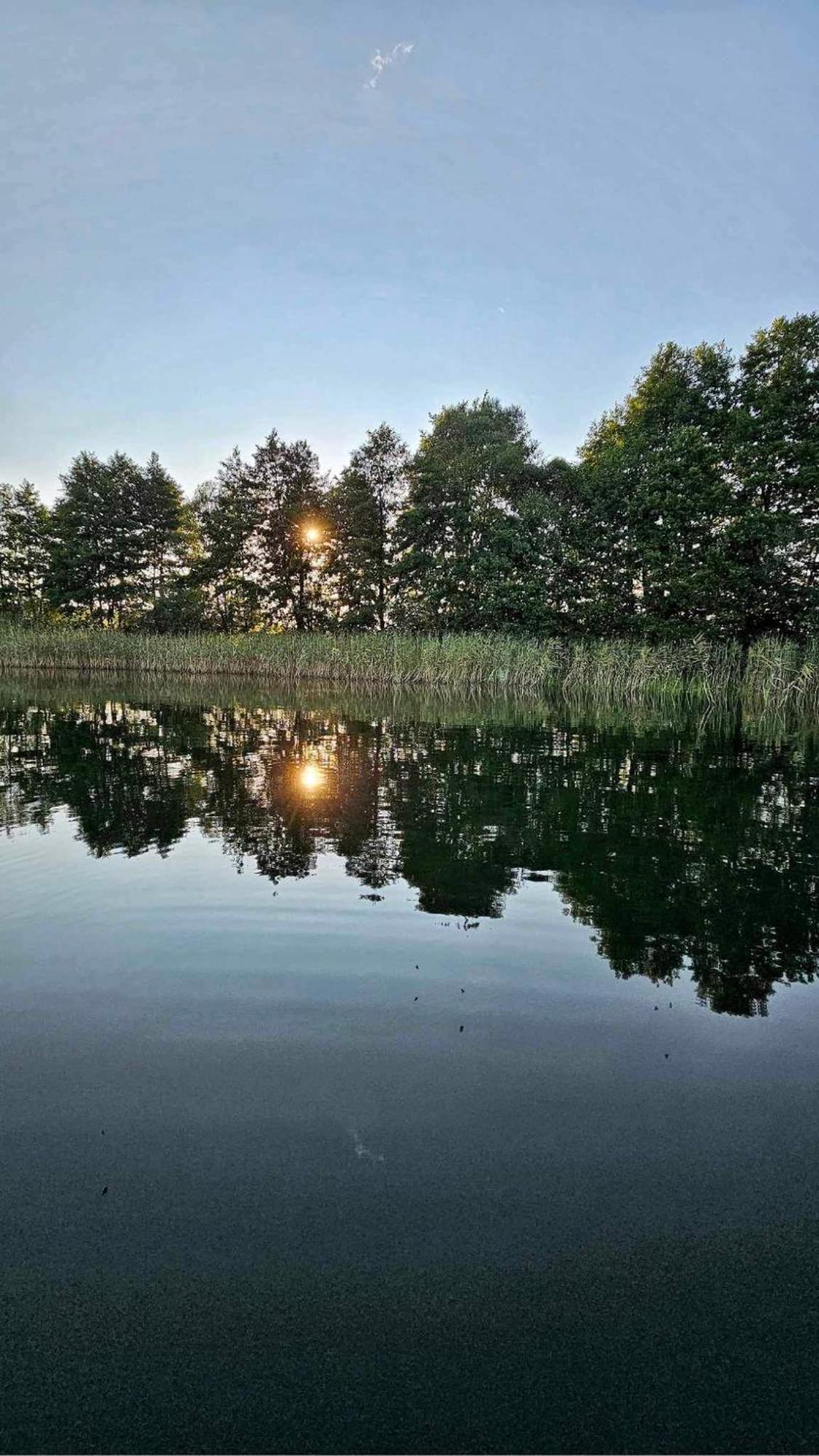 Caloroczne Domki Nad Jeziorem Luterskim Piszewo Exterior photo